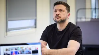Президент Украины заявил, что ограничения в российском сегменте интернета и блокировки мессенджеров могут быть связаны с подготовкой к широкой мобилизации и возможному новому наступлению в Украине, а также не исключил риск ограниченной операции против стран Балтии для проверки реакции НАТО.