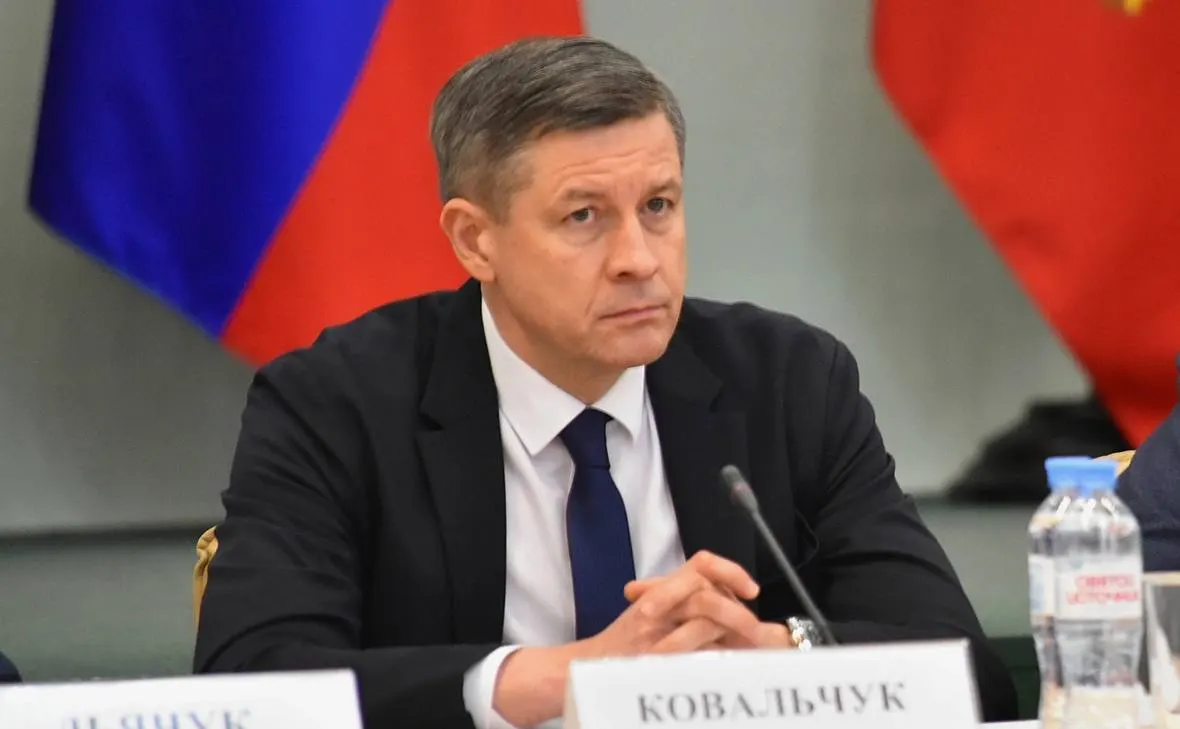 Врио губернатора Брянской области Егор Ковальчук подписал указ об отставке регионального правительства. Новый состав пока не представлен.