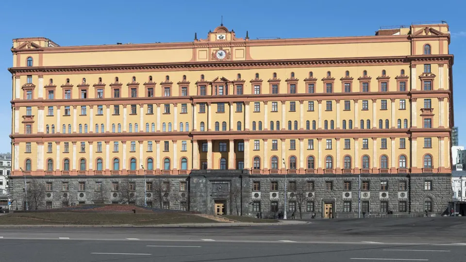 Руководитель Пограничной службы ФСБ заявил о нарушениях договорённостей, ограничениях на пересечение границы и росте провокационных действий; Москва готовится к различным сценариям развития событий.