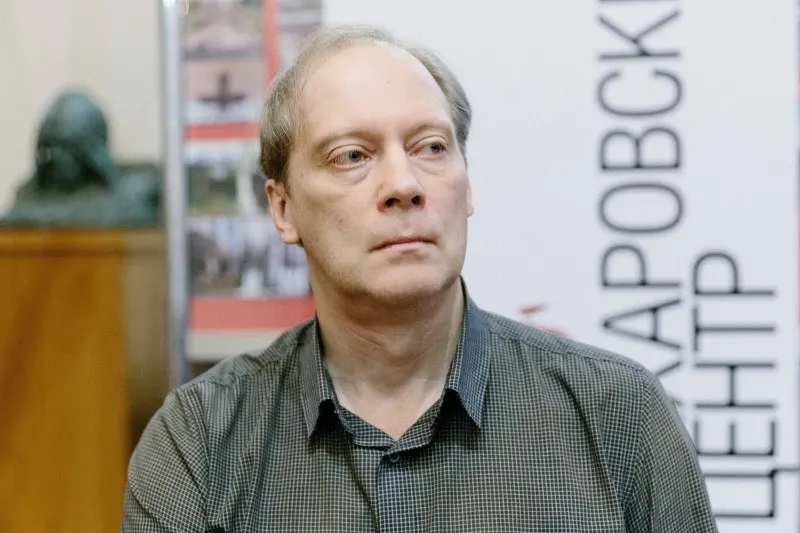 Минюст обвиняет псковского журналиста в несдаче отчёта «иностранного агента». Судебное заседание назначено на 1 июня, ему грозит штраф 30–50 тыс. рублей.