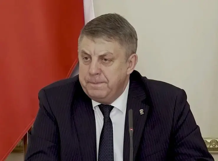 После отставки по собственному желанию Богомаз был назначен депутатом Госдумы от «Единой России», решение утвердил ЦИК; одновременно с ним ушёл с поста губернатора и Вячеслав Гладков.