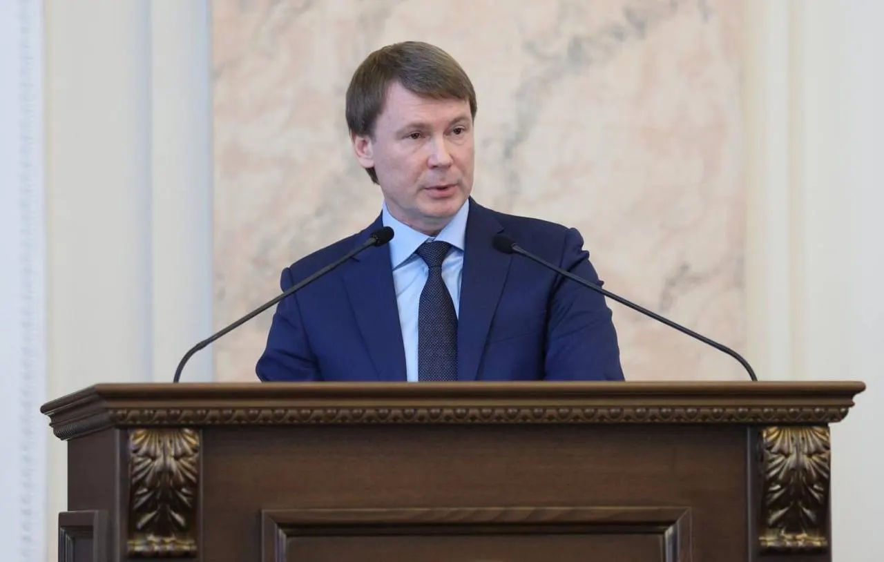 Компания «Краснодарзернопродукт», ранее принадлежавшая бывшему депутату Законодательного собрания Краснодарского края Алексею Сидюкову, 5 июня 2026 года официально перешла в управление Росимущества после решения суда. В доход государства обращены многочисленные активы — общая оценочная стоимость превышает 81,5 млрд рублей.