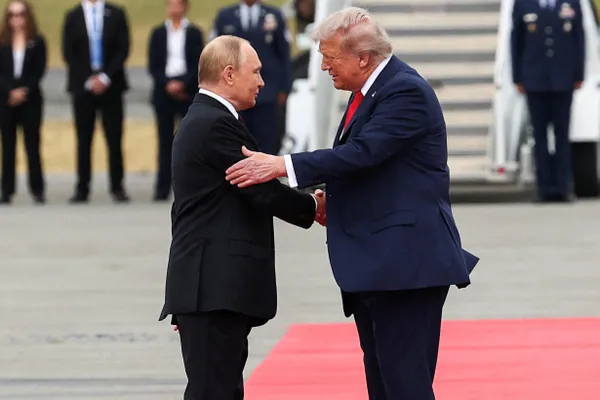 Президент заявил, что Москва готова к мирным переговорам с Украиной, опираясь на договорённости, достигнутые в Стамбуле весной 2022 года.