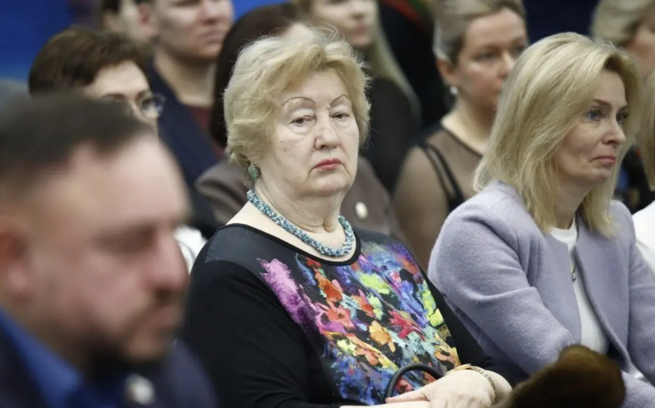 Руководитель клуба «Патриот» внес в городскую Думу предложение присвоить звание почётного гражданина Елене Косенковой — в числе причин называют создание фабрики «Славянка» и помощь участникам войны в Украине.