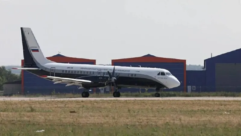 Росавиация выдала Ил-114-300 сертификат с рядом ограничений по условиям эксплуатации. На «Дрон экспо — 2026» представили «Буханку» с композитной бронёй, затвердевающей на солнце.