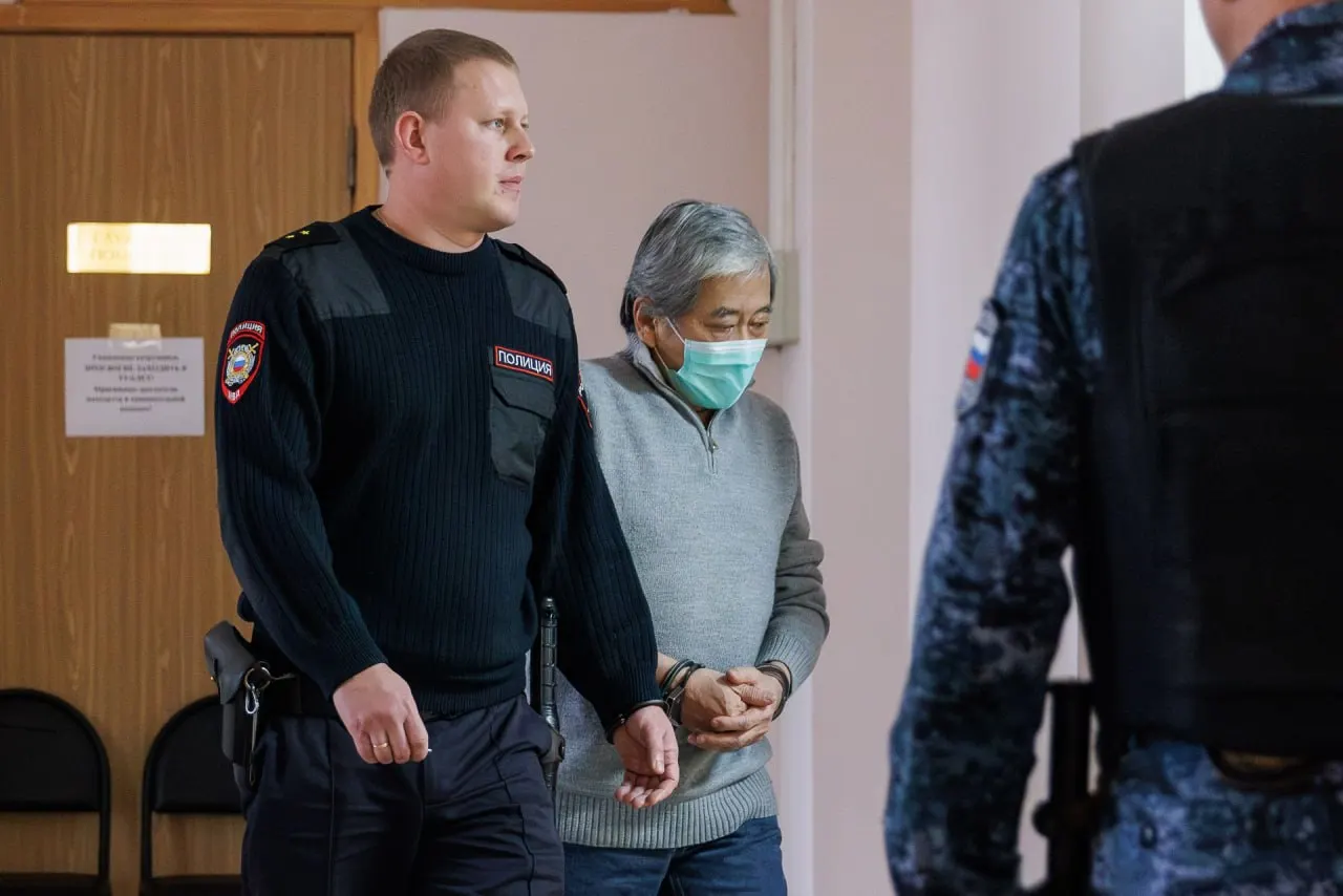 Материалы уголовного дела в отношении Александра Пака, признанного виновным в смертельном наезде на многодетную мать Екатерину Буравлеву, зарегистрированы в картотеке Верховного суда РФ и направлены в третий состав уголовной коллегии.