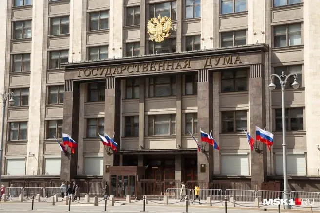 В Кузбассе опубликованы данные о доходах и имуществе губернатора Ильи Середюка, а также обзор региональной подготовки кузбасских кандидатов к выборам в Госдуму.