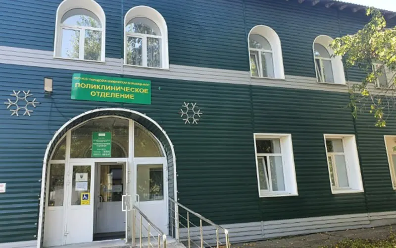 Инициатива касается освобождения государственных медицинских учреждений от налога на имущество, чтобы средства направлялись на обновление оборудования и ремонт.
