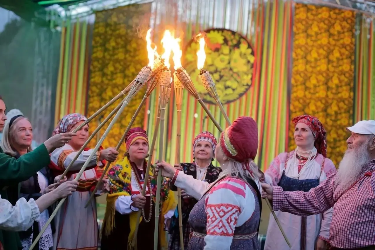 В Пскове пройдёт фестиваль «Соловьиная ночь» и факельное шествие: программа на 23 августа, участие коллективов из Карелии, Ленинградской и Псковской областей, Белоруссии.
