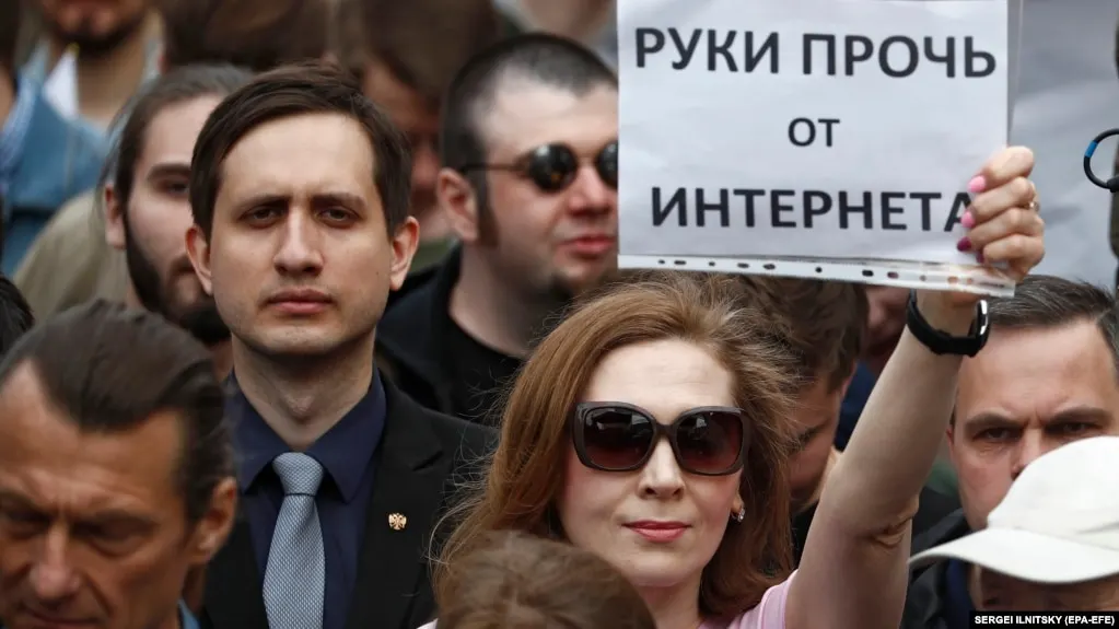 Регулятор провёл масштабные меры против VPN и сервисов обхода, вызвав техничeские сбои у пользователей и попытки запустить новые адреса.
