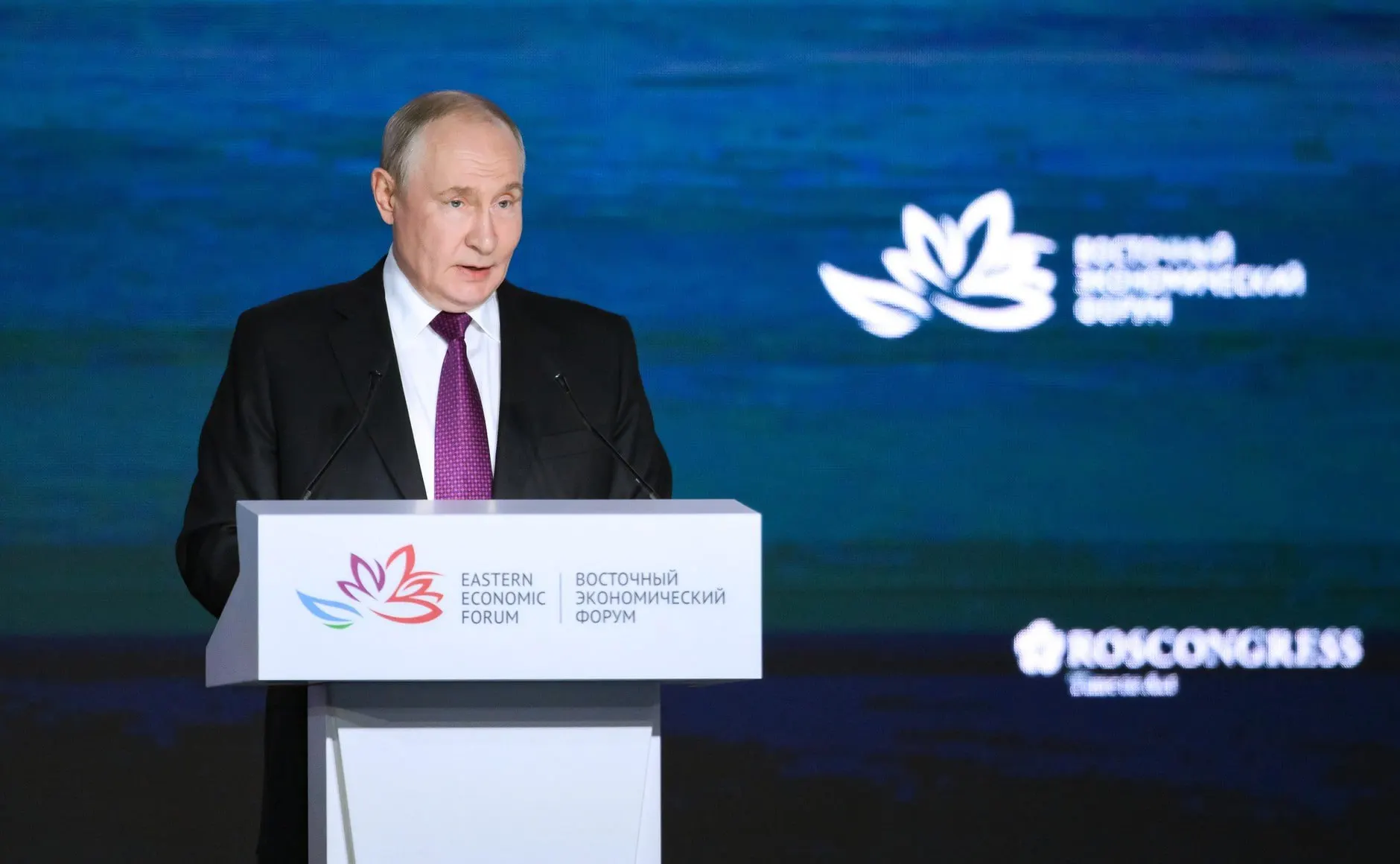 Президент отметил необходимость усиленного внимания к рождаемости и подчеркнул, что влияние проводимой операции не является основным фактором снижения рождаемости.