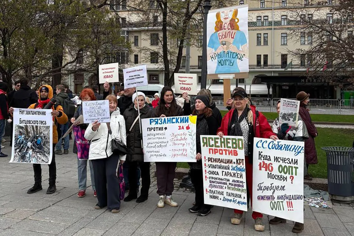 Разбираемся, есть ли в стране перспективы зелёной политики и какие экологические вопросы поднимают существующие партии на фоне выборов.