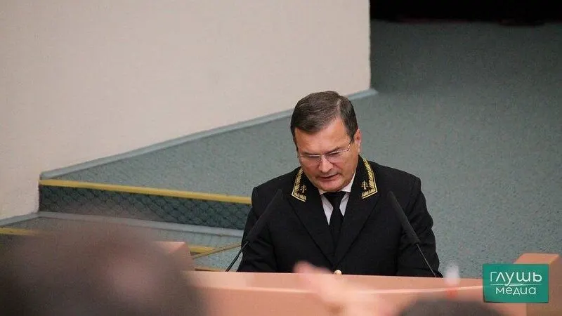Высшая квалификационная коллегия судей РФ привлекла к дисциплинарной ответственности руководителя Саратовского областного суда и двух его заместителей за систематические нарушения в работе облсуда.