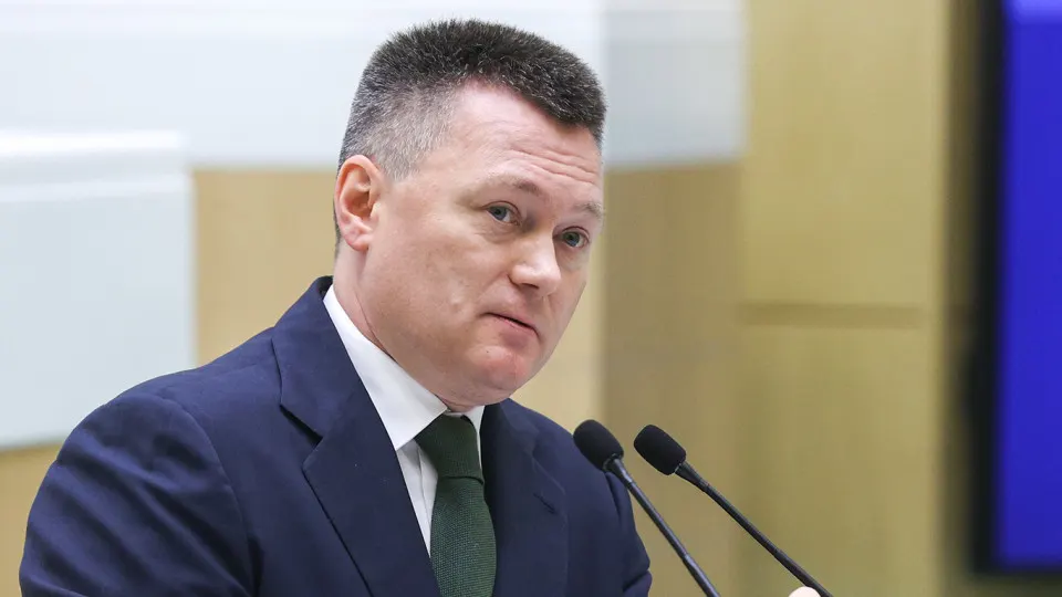 Российские суды расширяют сотрудничество с китайскими инвесторами, а общий объём инвестиций Китая в Россию снижается на фоне текущих условий.